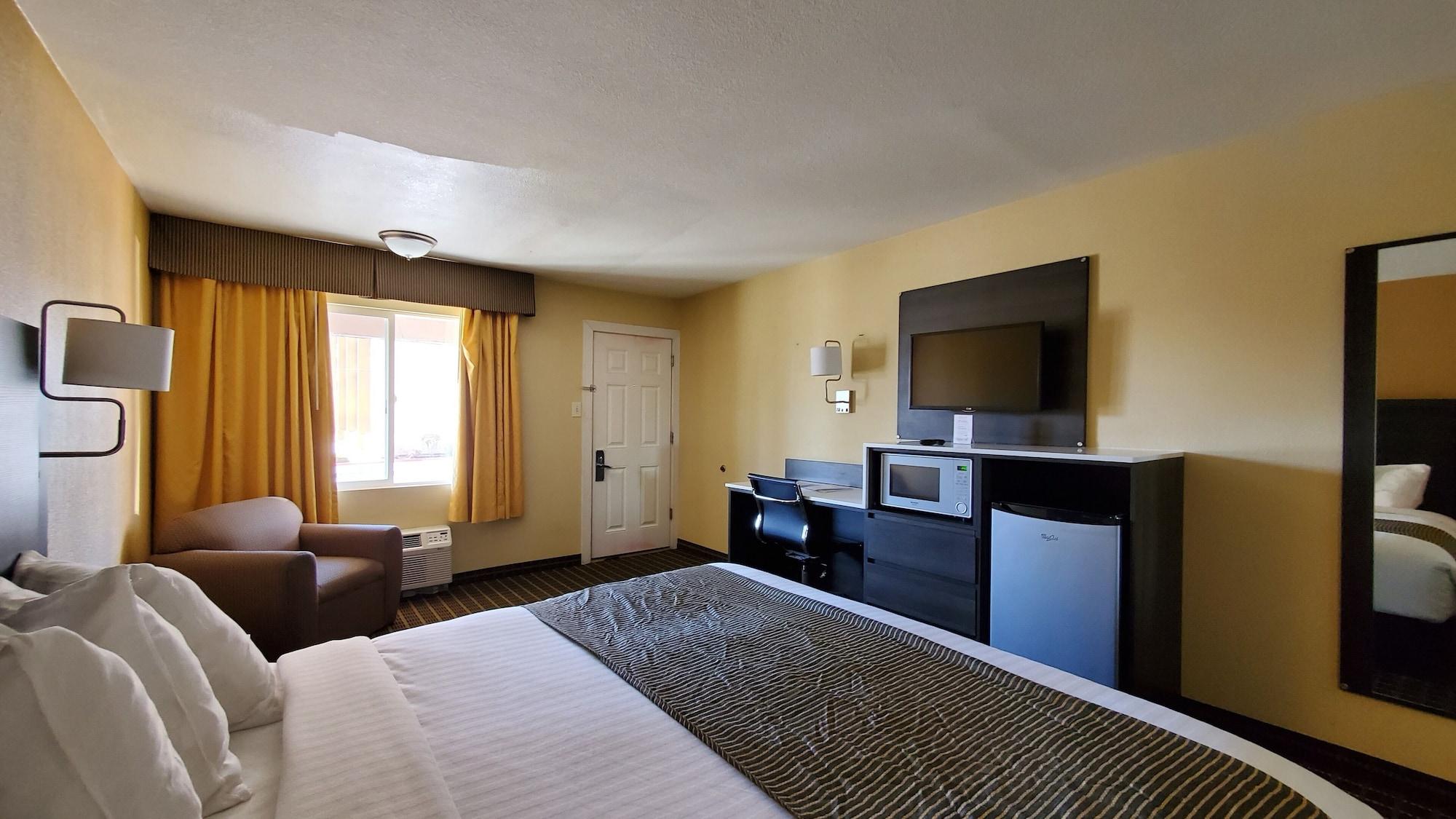 Готель Ramada By Wyndham Flagstaff East Екстер'єр фото